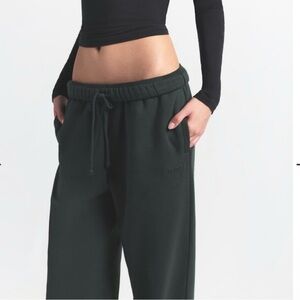 SKIMS Cotton fleece straight leg pant